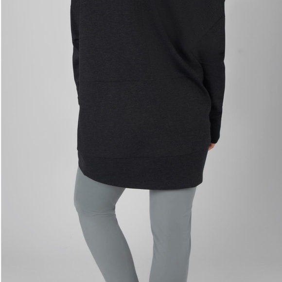 NWT! $132 Nordstrom Yogalicious London Open Front Scuba Cardigan - S - Picture 6 of 11